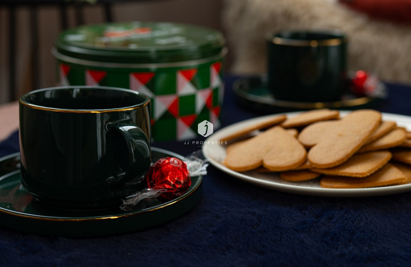 Z drugiej ręki - Mieszkanie w bloku -
Torrevieja - Costa Blanca