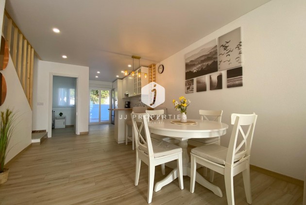 Tweedehands - Chalet -
Torrevieja - Costa Blanca