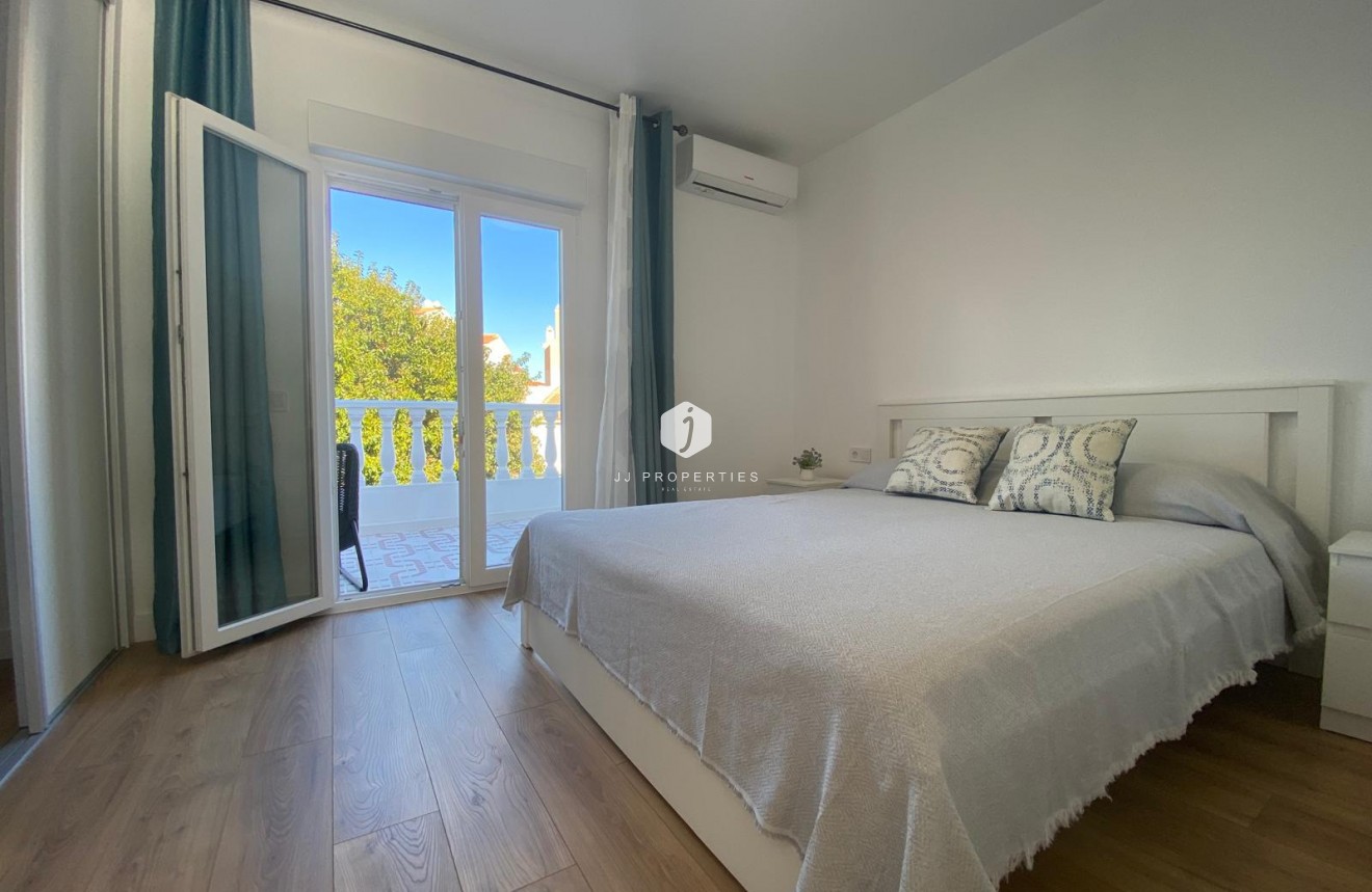 Tweedehands - Chalet -
Torrevieja - Costa Blanca