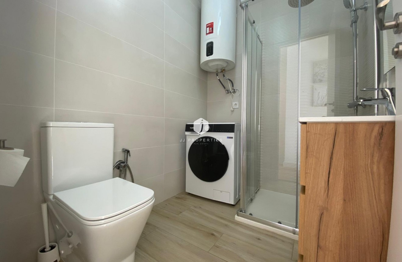 Tweedehands - Chalet -
Torrevieja - Costa Blanca