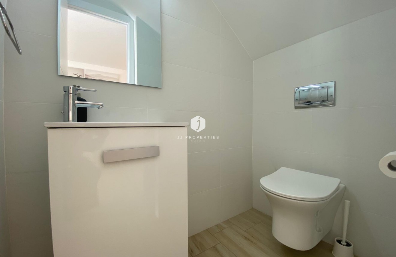 Tweedehands - Chalet -
Torrevieja - Costa Blanca