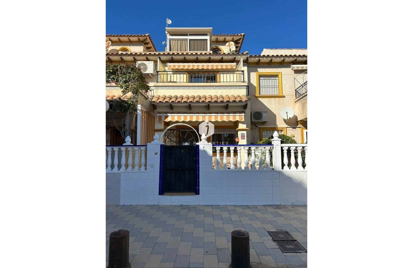 Segunda mano - Duplex -
Orihuela Costa - Punta Prima