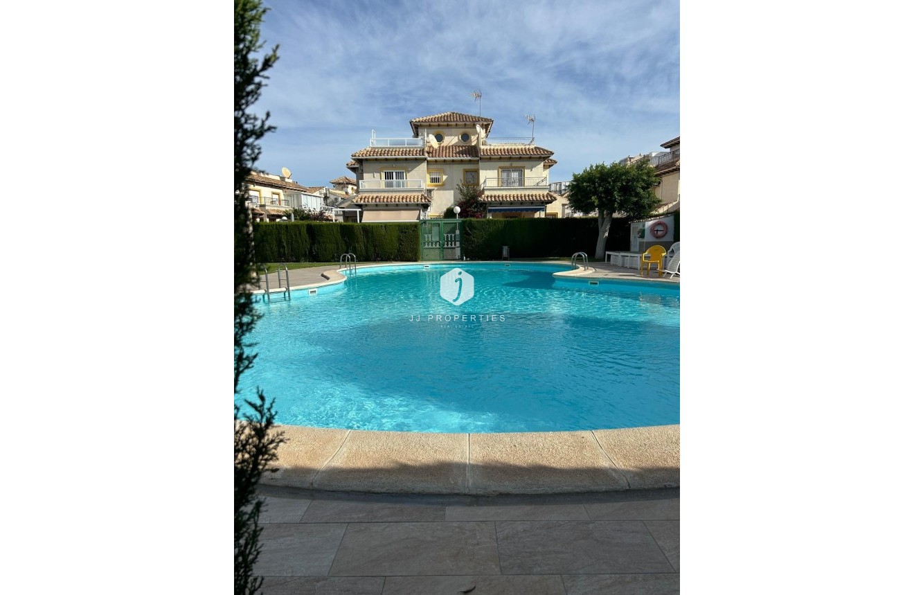 Segunda mano - Duplex -
Orihuela Costa - Punta Prima