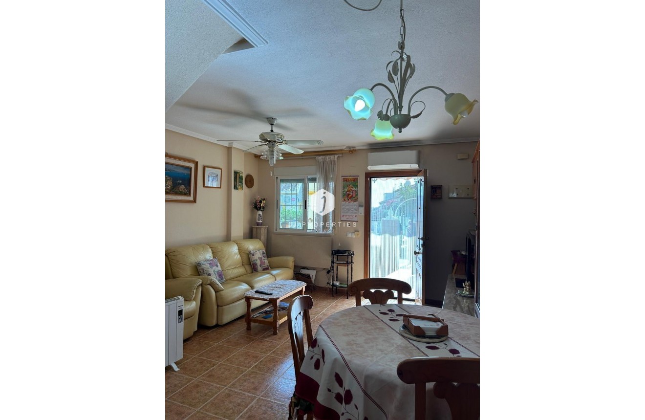 Segunda mano - Duplex -
Orihuela Costa - Punta Prima