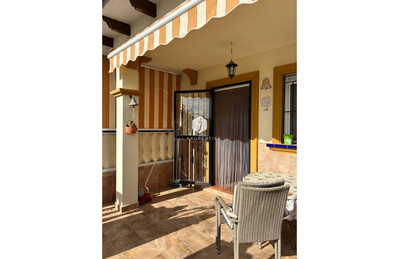 Segunda mano - Duplex -
Orihuela Costa - Punta Prima