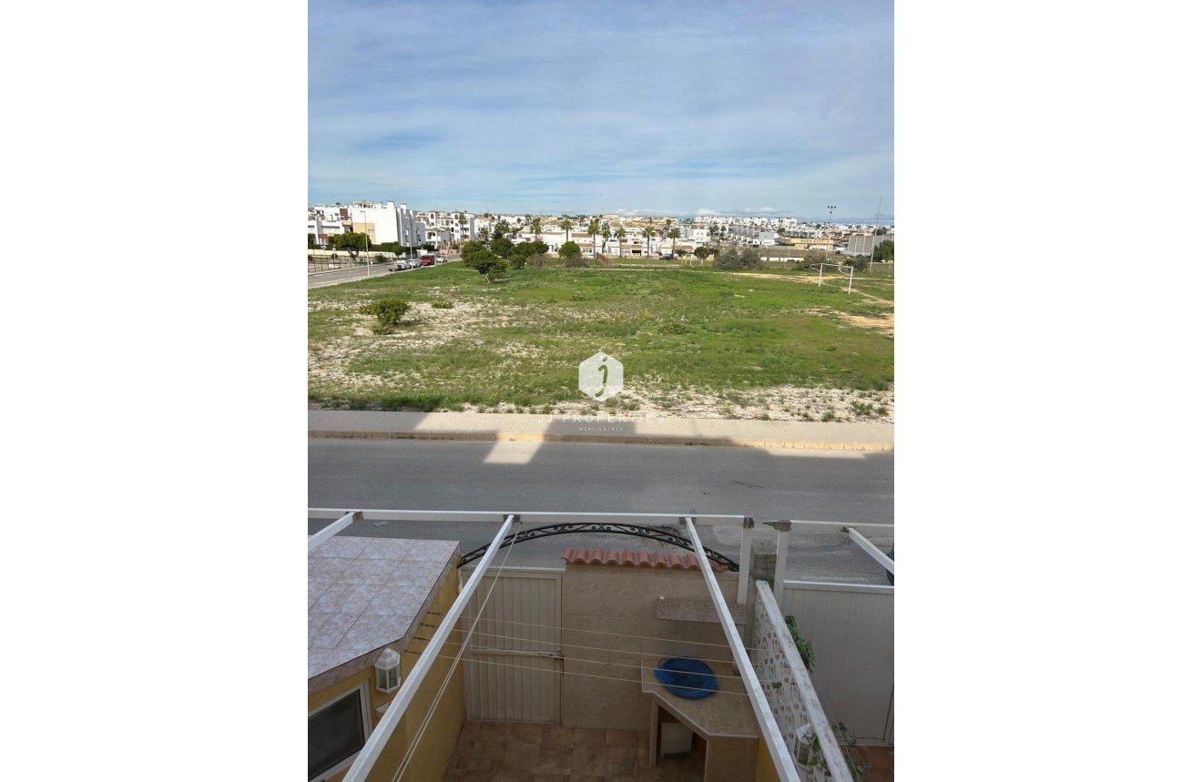Segunda mano - Duplex -
Orihuela Costa - Punta Prima