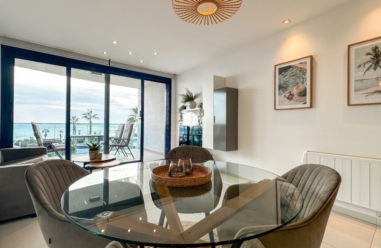 Resale - Apartment / flat -
Torrevieja - Costa Blanca