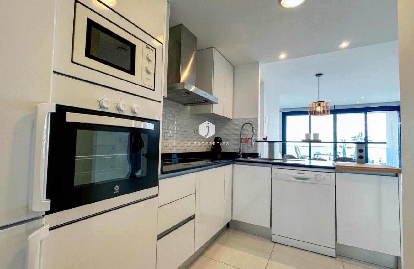 Resale - Apartment / flat -
Torrevieja - Costa Blanca