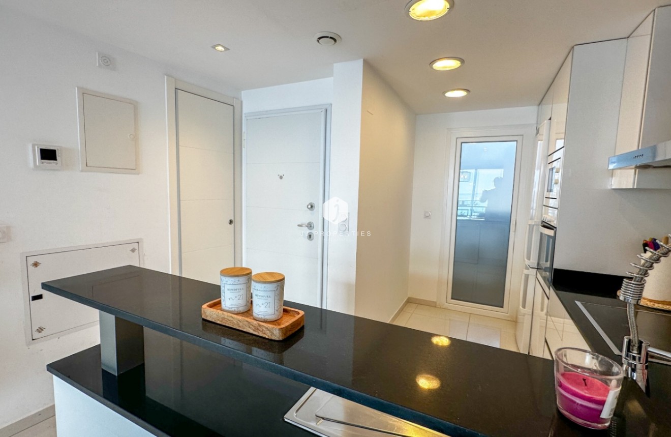 Resale - Apartment / flat -
Torrevieja - Costa Blanca