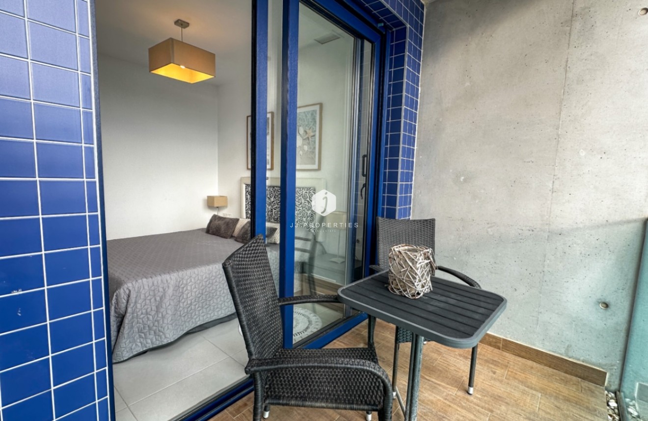 Resale - Apartment / flat -
Torrevieja - Costa Blanca