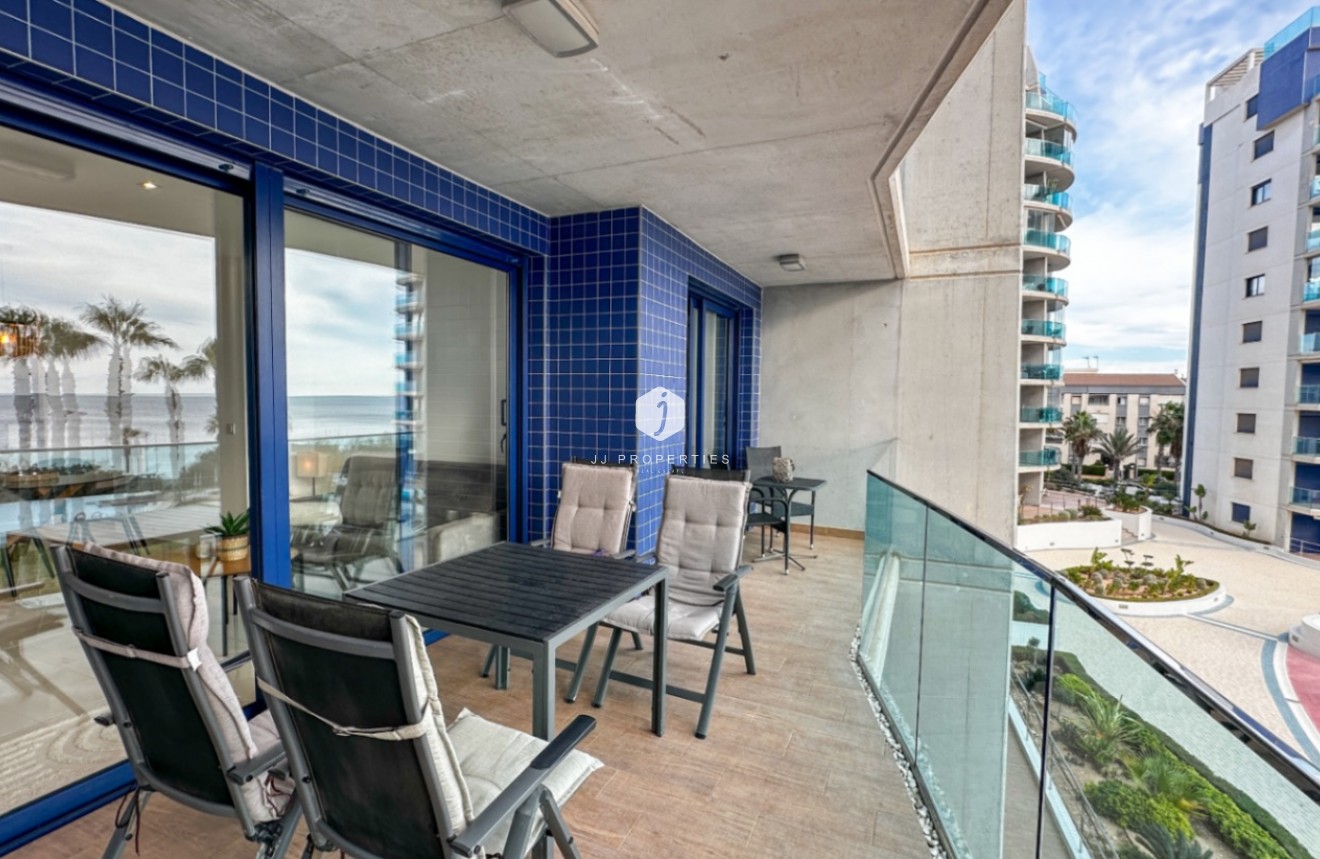 Resale - Apartment / flat -
Torrevieja - Costa Blanca