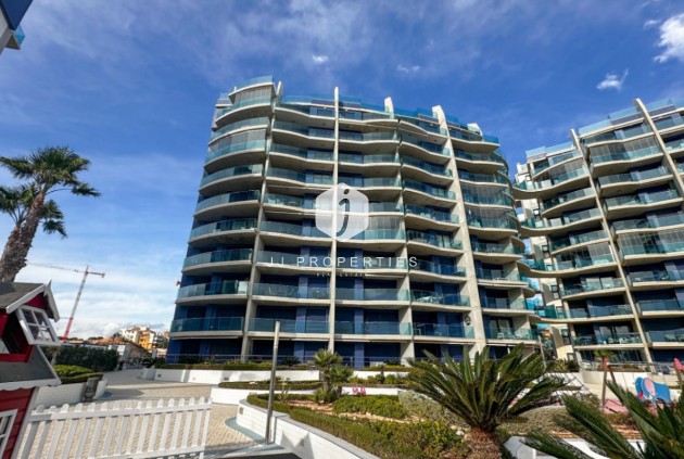 Resale - Apartment / flat -
Torrevieja - Costa Blanca