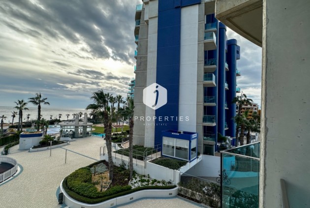Resale - Apartment / flat -
Torrevieja - Costa Blanca