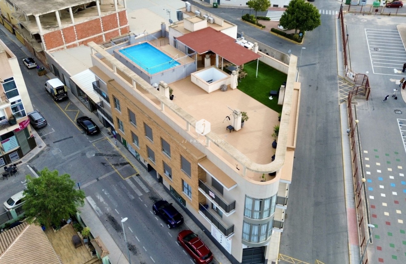 Tweedehands - Appartement / flat -
San Miguel de Salinas - Inland