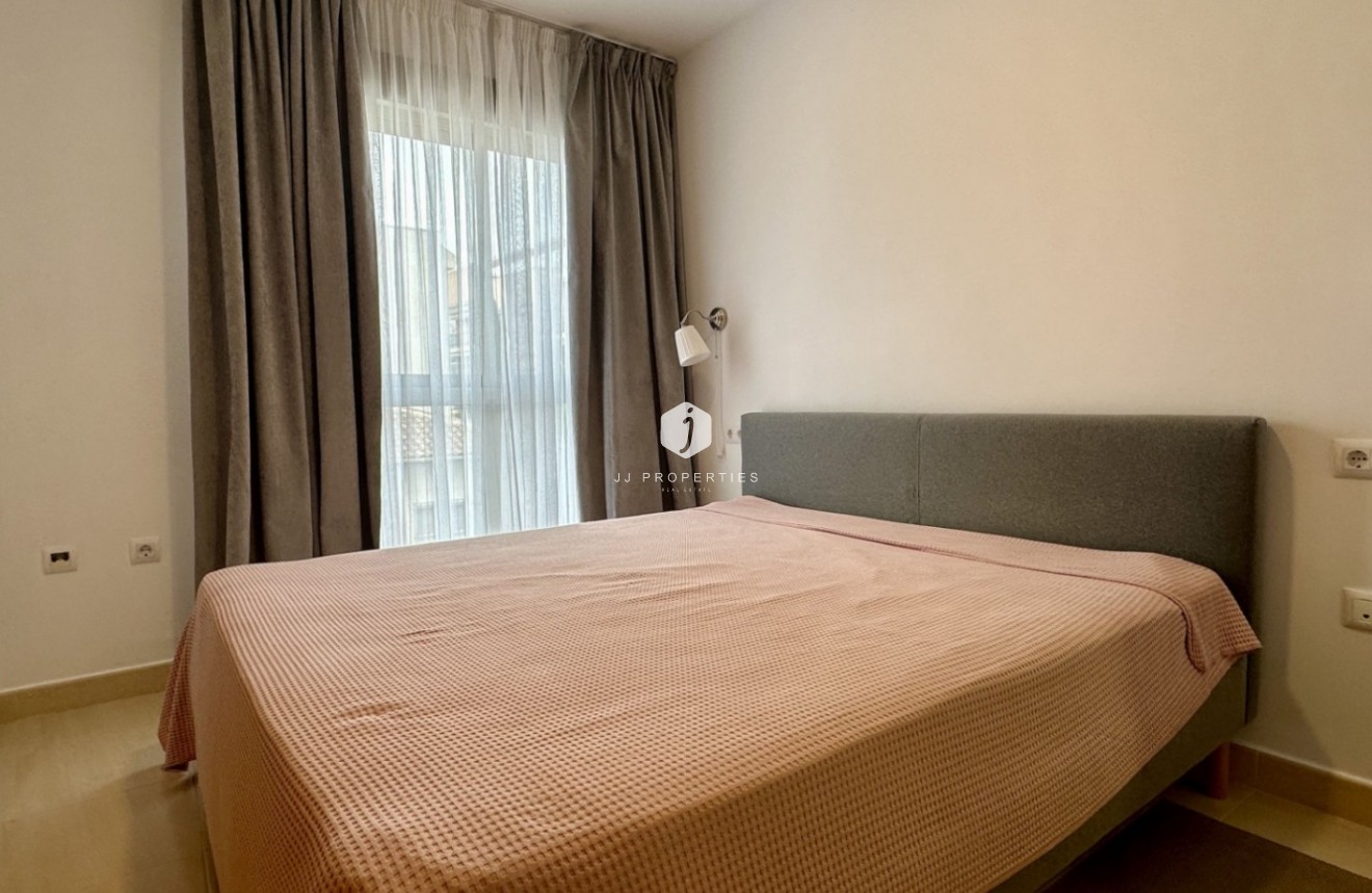 Tweedehands - Appartement / flat -
San Miguel de Salinas - Inland