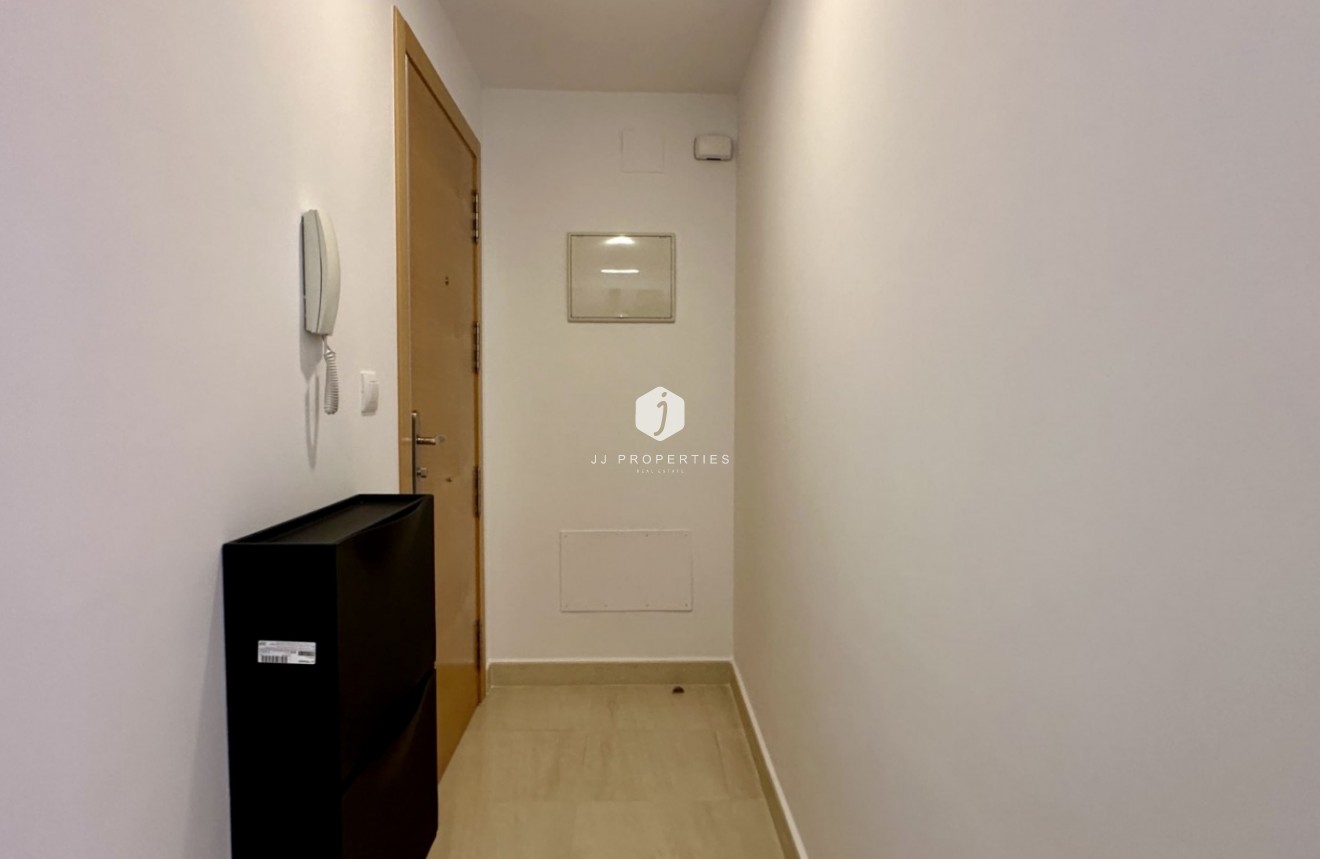 Tweedehands - Appartement / flat -
San Miguel de Salinas - Inland