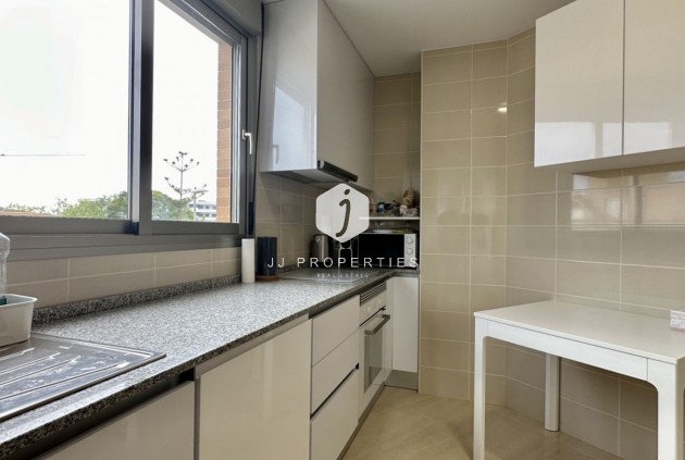 Tweedehands - Appartement / flat -
San Miguel de Salinas - Inland