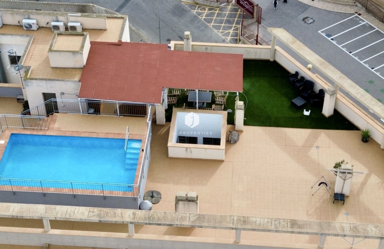 Tweedehands - Appartement / flat -
San Miguel de Salinas - Inland