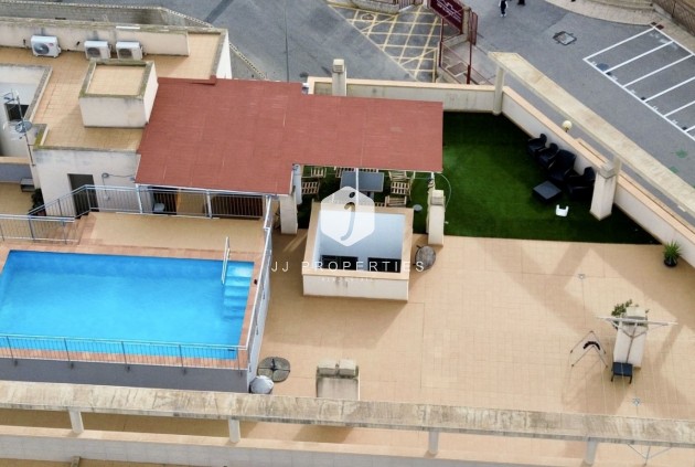 Tweedehands - Appartement / flat -
San Miguel de Salinas - Inland