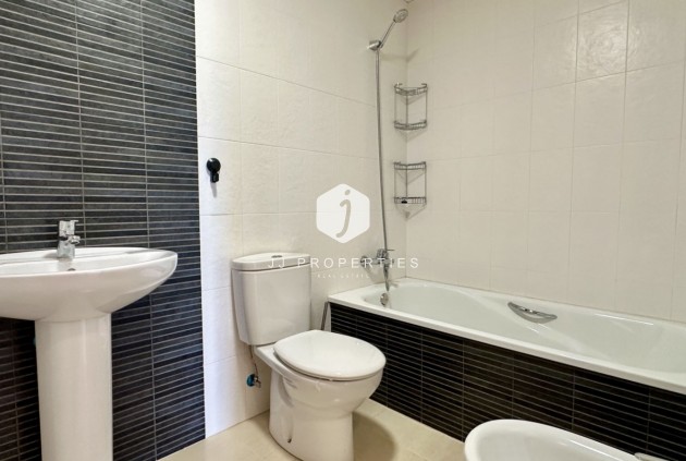 Tweedehands - Appartement / flat -
San Miguel de Salinas - Inland