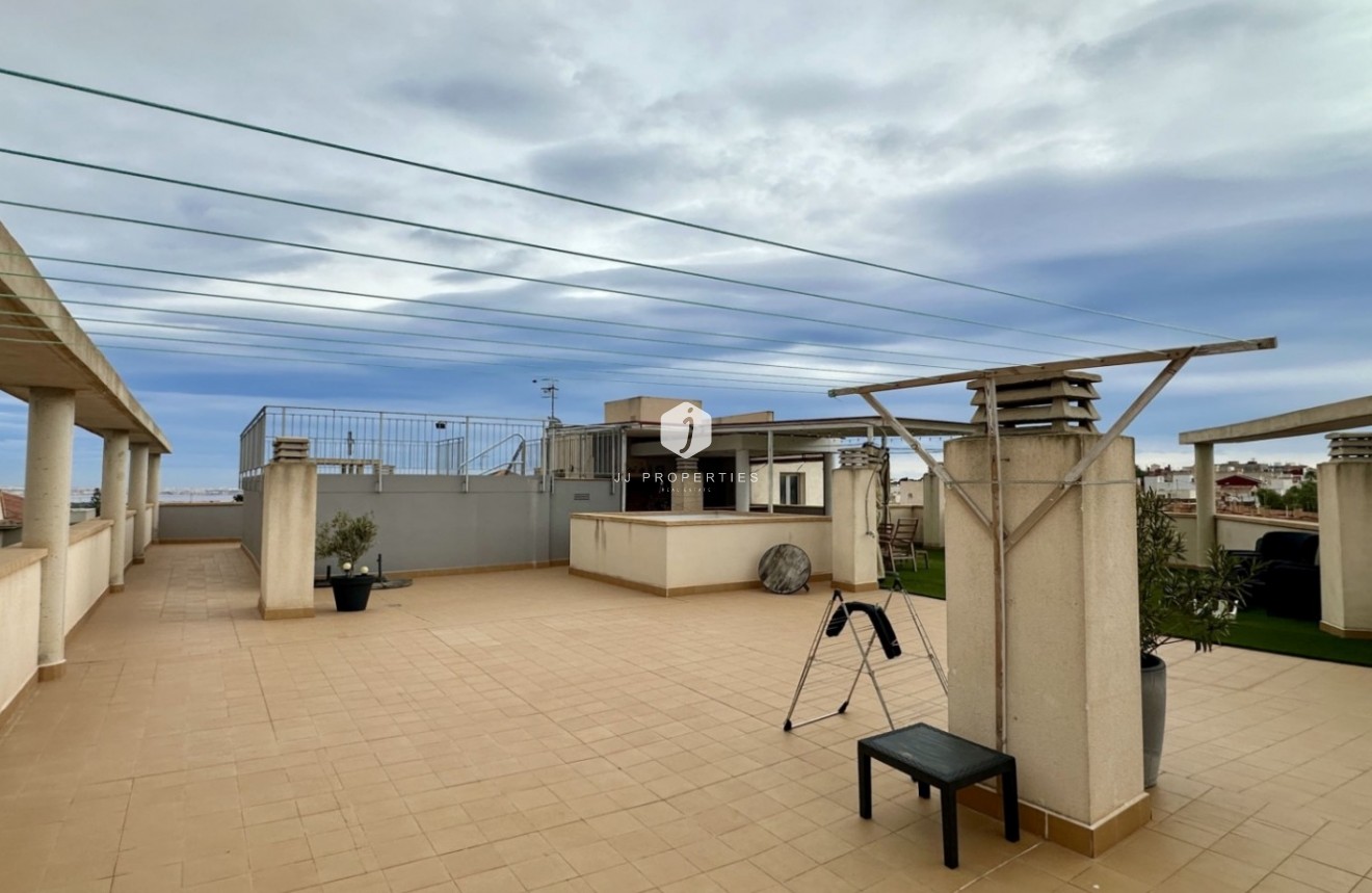 Tweedehands - Appartement / flat -
San Miguel de Salinas - Inland