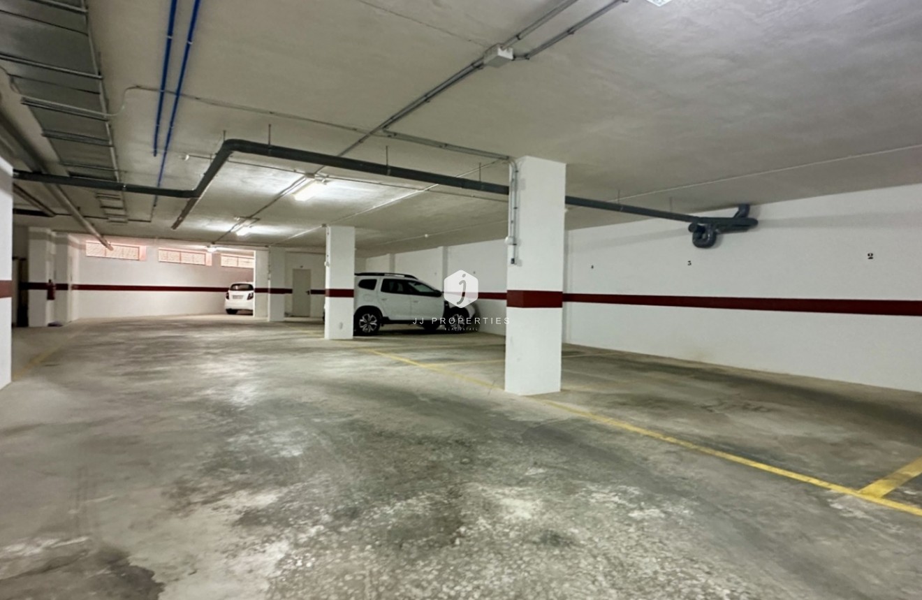 Tweedehands - Appartement / flat -
San Miguel de Salinas - Inland