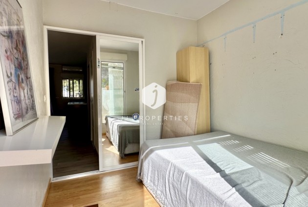 Z drugiej ręki - Szalet -
Guardamar del Segura - Costa Blanca