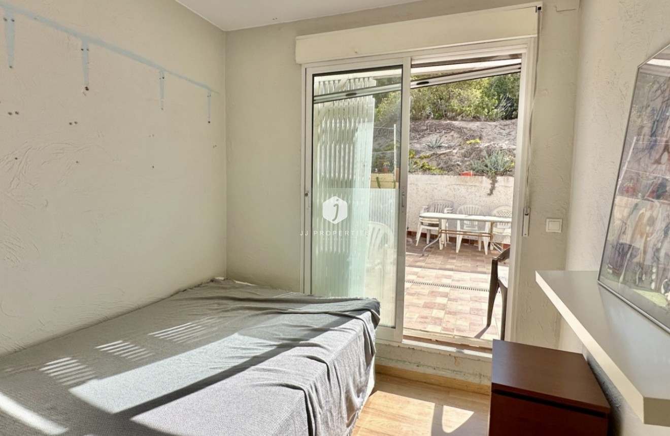 Z drugiej ręki - Szalet -
Guardamar del Segura - Costa Blanca