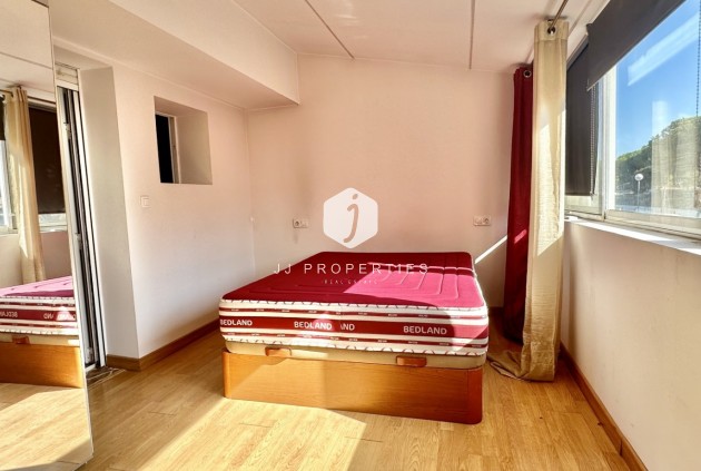 Z drugiej ręki - Szalet -
Guardamar del Segura - Costa Blanca