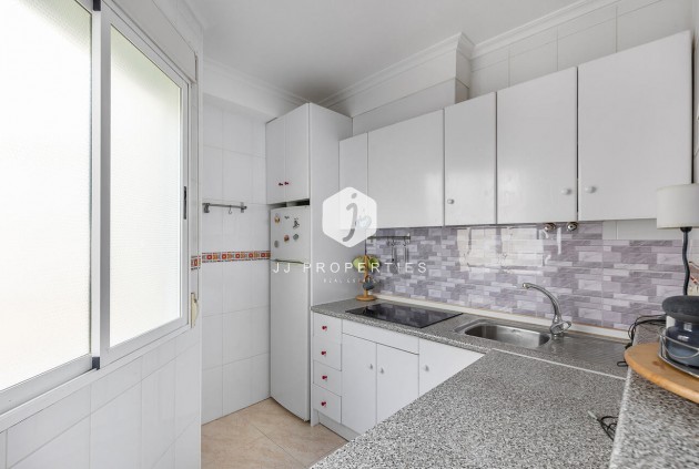 Aus zweiter Hand - Bungalow -
Orihuela Costa