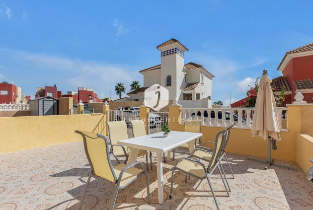 Aus zweiter Hand - Semi Detached Penthouse -
Orihuela Costa - Costa Blanca