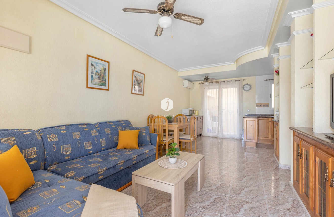 Aus zweiter Hand - Semi Detached Penthouse -
Orihuela Costa - Costa Blanca