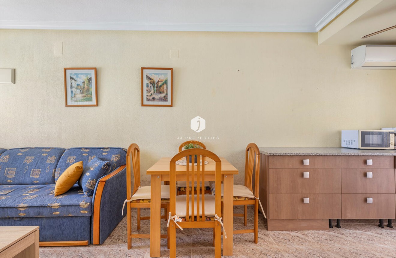 Aus zweiter Hand - Semi Detached Penthouse -
Orihuela Costa - Costa Blanca