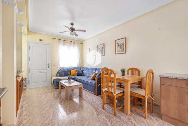 Aus zweiter Hand - Semi Detached Penthouse -
Orihuela Costa - Costa Blanca