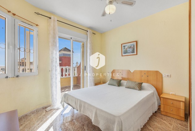 Aus zweiter Hand - Semi Detached Penthouse -
Orihuela Costa - Costa Blanca