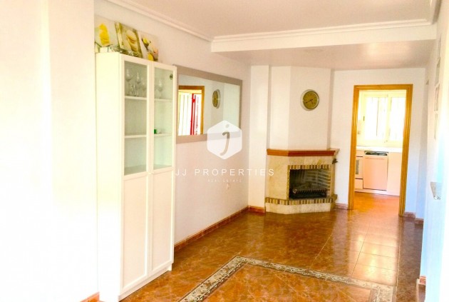 Z drugiej ręki - Szalet -
Playa Flamenca - Costa Blanca