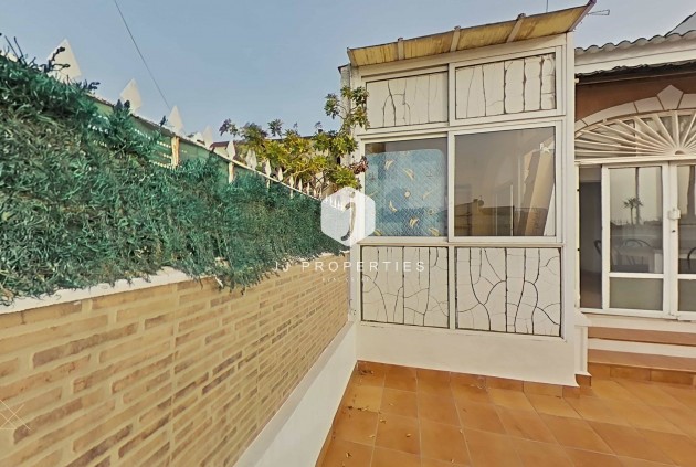 Aus zweiter Hand - Villa -
Torrevieja - San luis