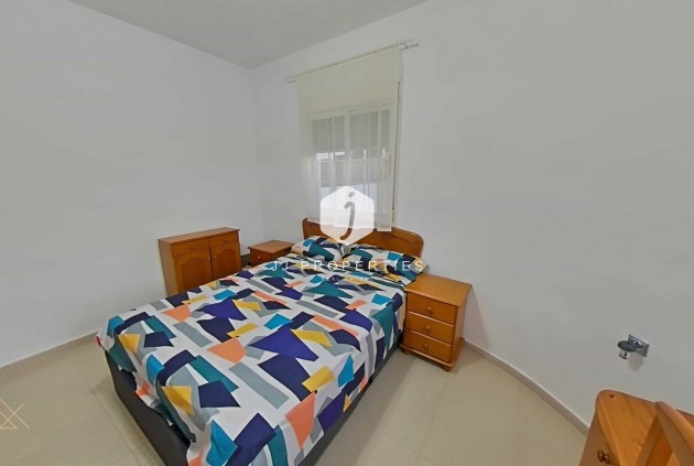 Aus zweiter Hand - Villa -
Torrevieja - San luis