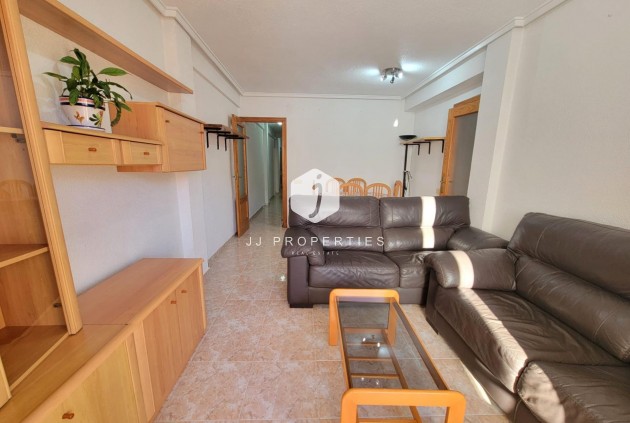Aus zweiter Hand - Penthouse -
Torrevieja - Playa de los Locos