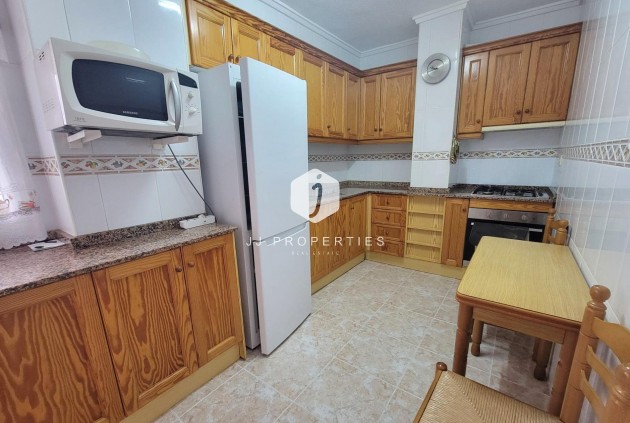 Aus zweiter Hand - Penthouse -
Torrevieja - Playa de los Locos