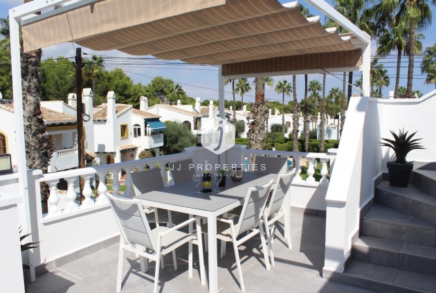 Z drugiej ręki - Villa -
Orihuela Costa - Costa Blanca