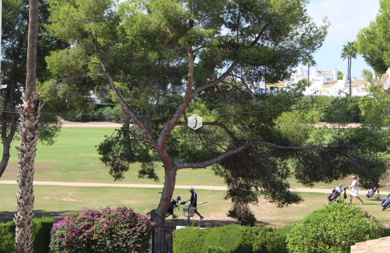 Z drugiej ręki - Villa -
Orihuela Costa - Costa Blanca