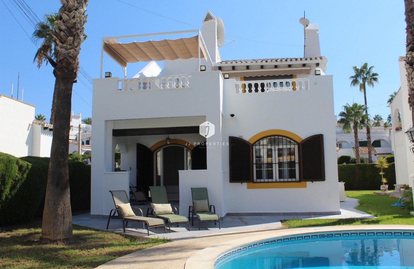 Z drugiej ręki - Villa -
Orihuela Costa - Costa Blanca