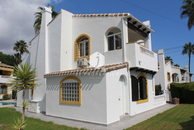 Z drugiej ręki - Villa -
Orihuela Costa - Costa Blanca