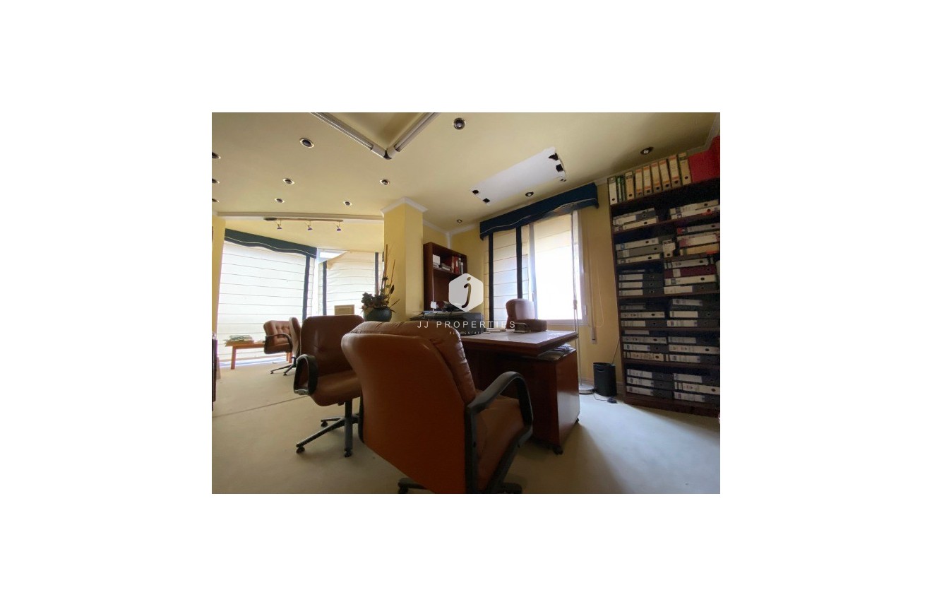 Z drugiej ręki - Mieszkanie w bloku -
Torrevieja - Costa Blanca