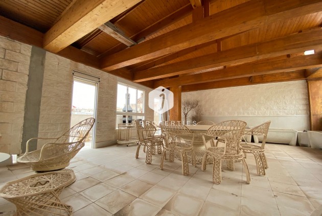 Z drugiej ręki - Daszek -
Torrevieja - Costa Blanca