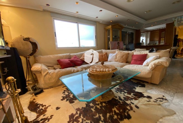 Z drugiej ręki - Daszek -
Torrevieja - Costa Blanca