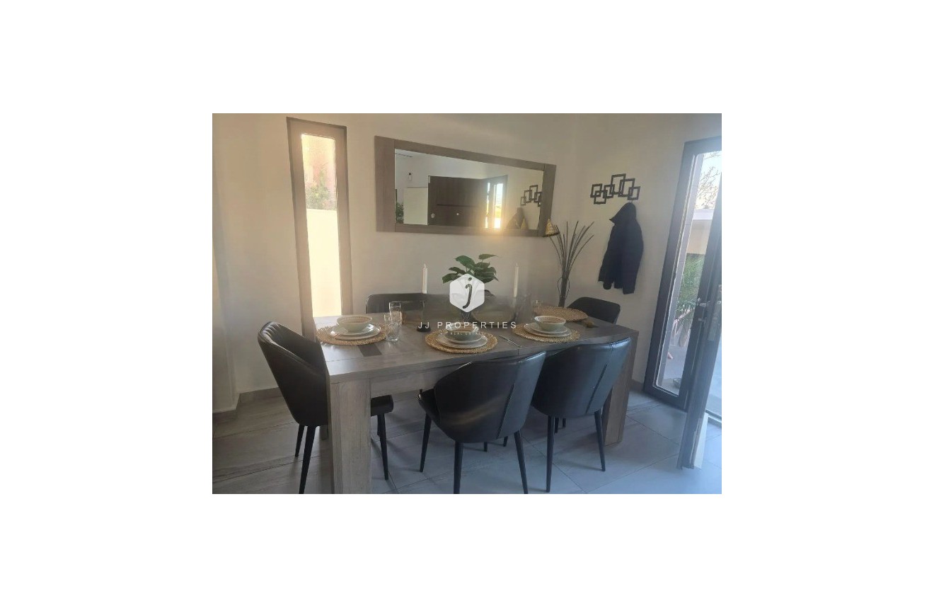 Segunda mano - Villa -
Rojales - Inland