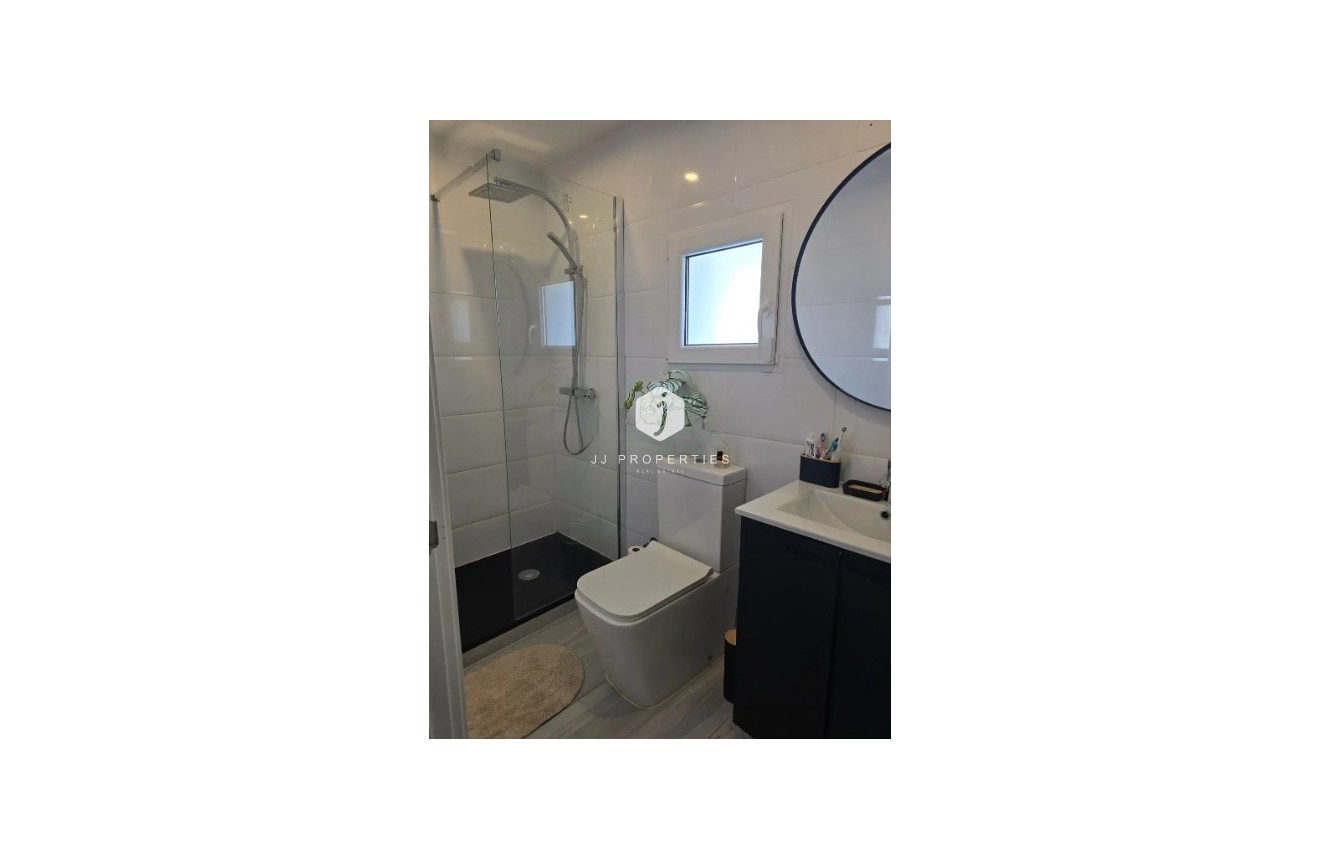 Segunda mano - Villa -
Rojales - Inland