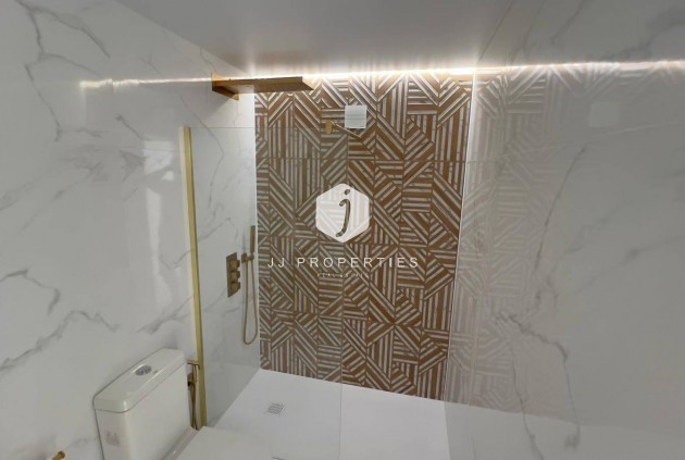 Tweedehands - Penthouse -
Orihuela Costa - La Zenia